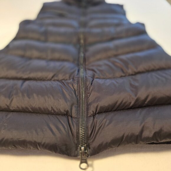 Mackage women's puffer vest - Picture 5 of 16